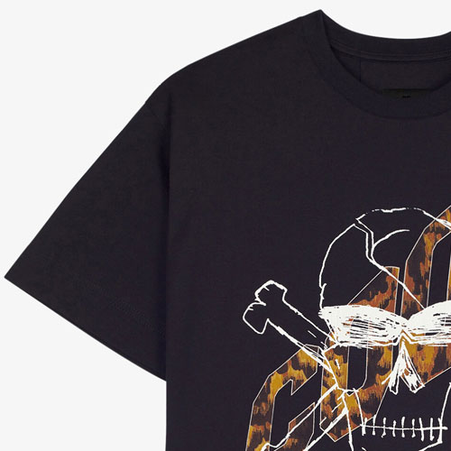 Kaos Givenchy Bermotif, Unisex -J-27